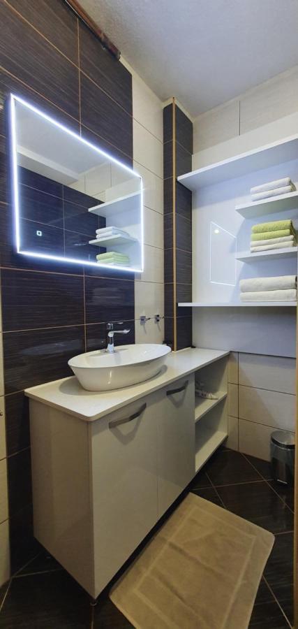 Apartments Lucic Slunj Habitación foto