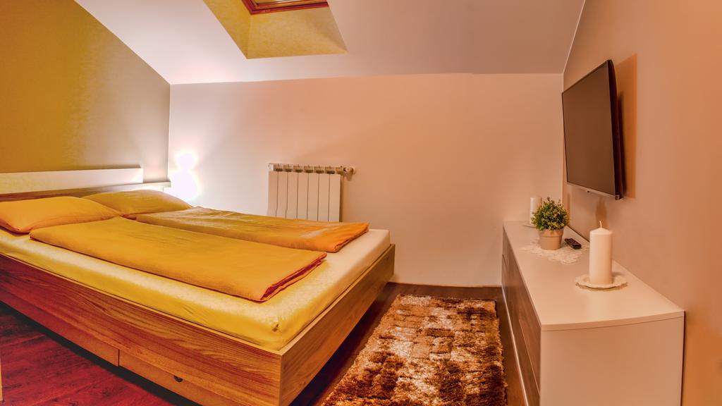 Apartments Lucic Slunj Habitación foto