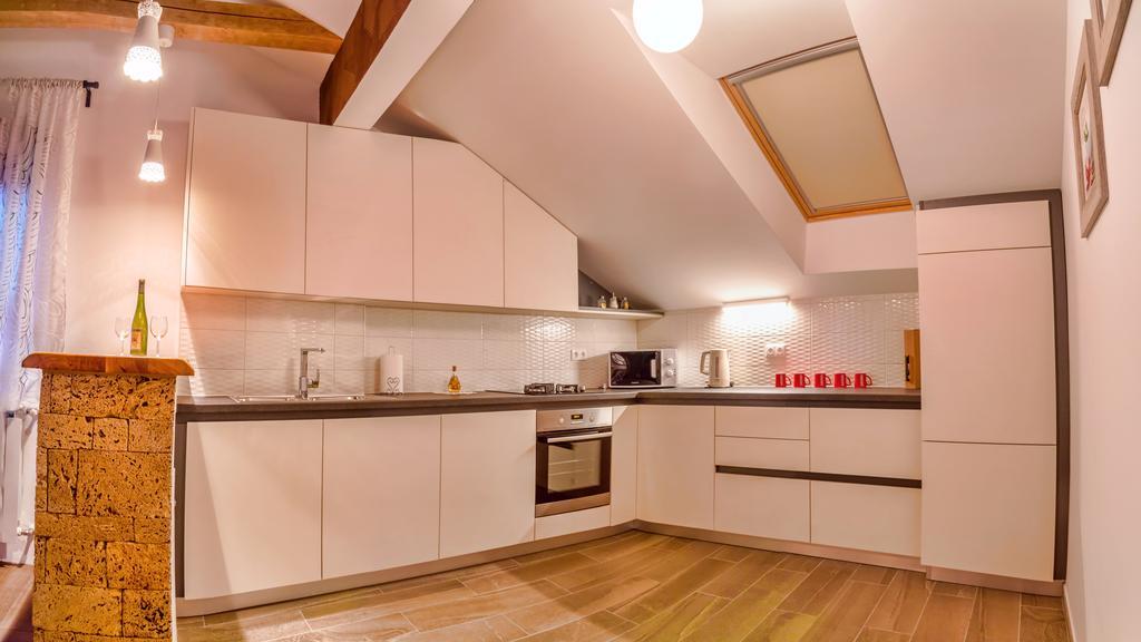 Apartments Lucic Slunj Habitación foto